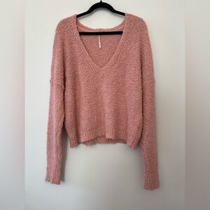 Free People Light Pink Textured V Neck Sweater!